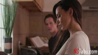 Oğul bütün gün üvey annenin kıçını yiyor-Becky Bandini, Robby Echo