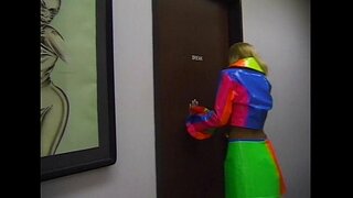 Metro - Taci Și fă-mi - scena 1